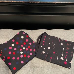 Kate Spade shopping totes.